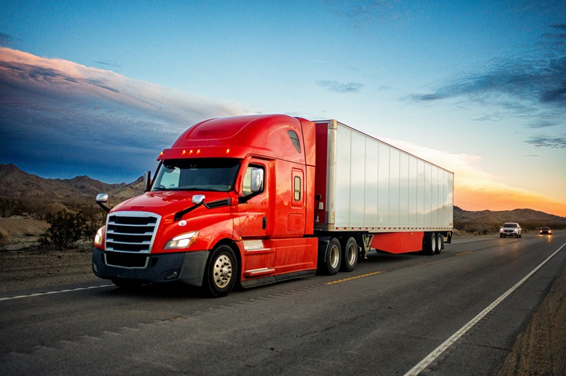 TCA Truckload 2025: Freight Market Uncertainties and Shifting Strategies